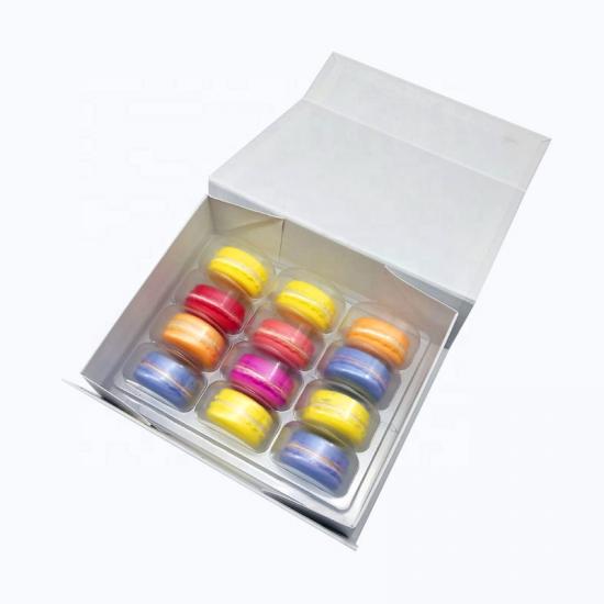 12 Macaron clamshell packaging