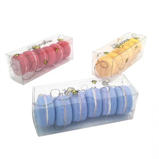 Clear plastic macaron boxes
